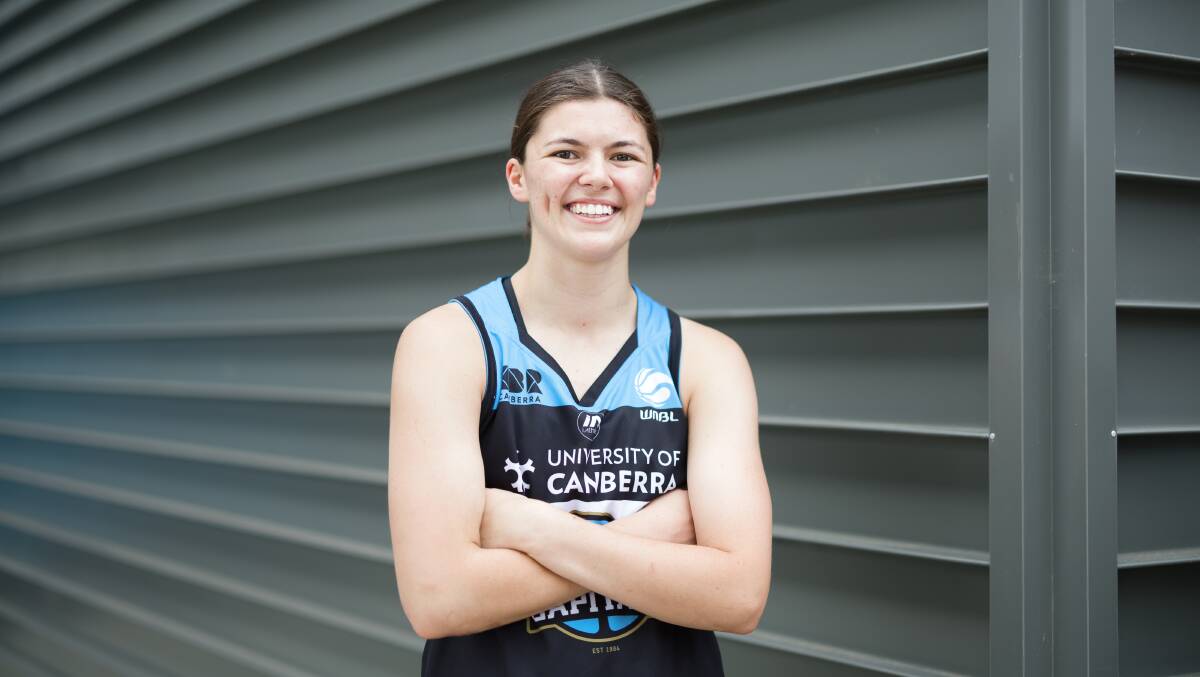 Canberra Capitals guard Jade Melbourne has re-signed for two years. Picture by Sitthixay Ditthavong