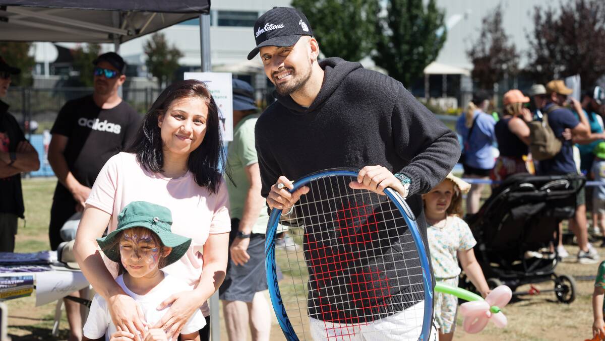 Nick Kyrgios meets fans on Sunday. Picture by Sitthixay Ditthavong