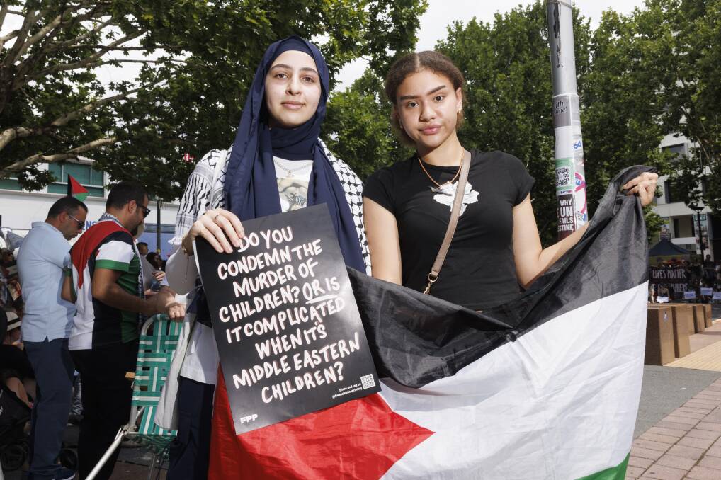 Sarah Hamdam and Aliria Haley-Kenny, both 16, have been attending protests every week. Picture by Keegan Carroll