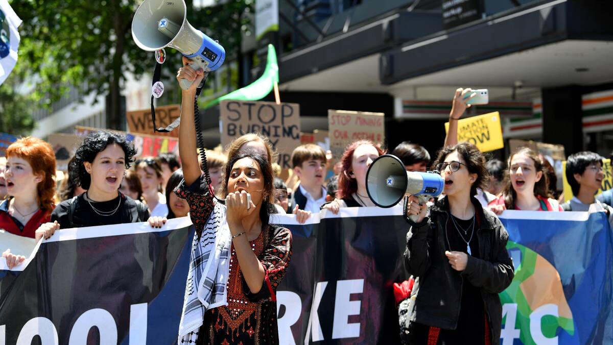 The walkout for Palestine comes a week after the School Strike 4 Climate rally in Sydney, on November 17. Picture by AAP Image/Bianca De Marchi