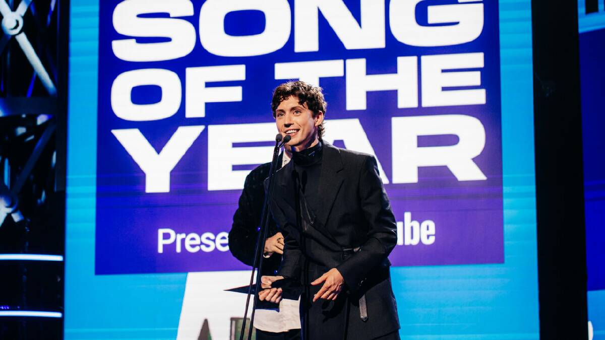 Troye Sivan accepts the 2023 ARIA Award for Song of the Year. Picture supplied by ARIA Awards