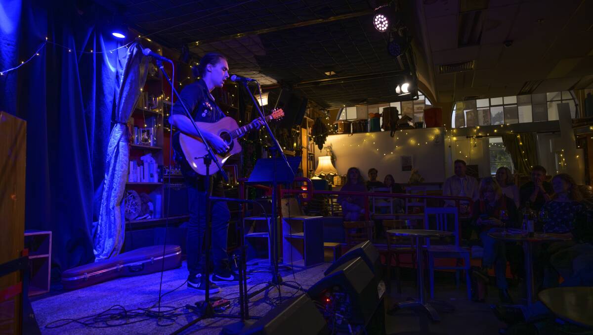 Musician Ben Rankin performs at Smith's Alternative open mike night. Picture by Keegan Carroll