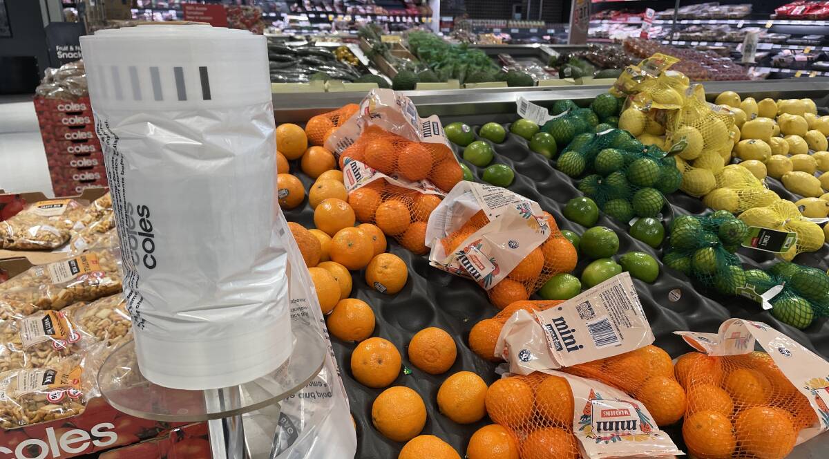 Woolworths, Coles plastic bags: Woolworths, Coles unveil major changes to  plastic bag policies in Queensland and the ACT