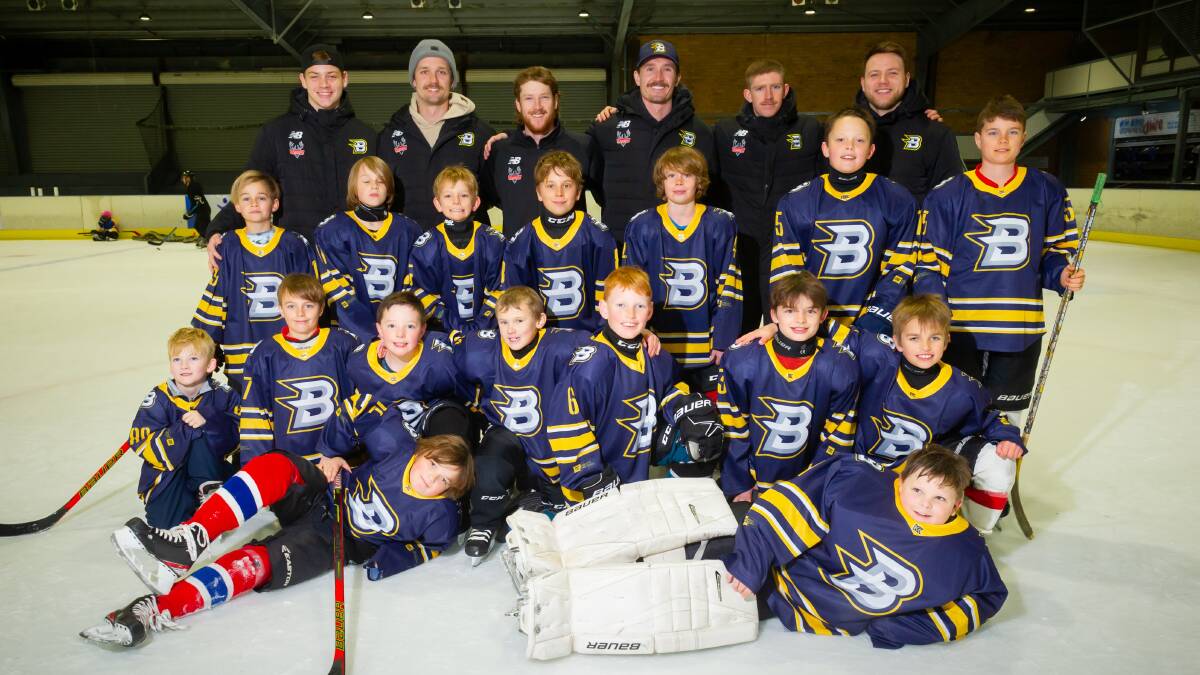 CBR Brave players helped to give out the new jerseys to the junior players. Pictured CBR Brave senior players Rikki Mietinnen, Bayley Kubara, Charlie York, Casey Kubara, Henry York, Kai Mietinnen with the junior players (back row) Brodie Sebbens, Sam Kay, Freddie Morris, Charlie Morris, Max Murphy, Mason Ferrari, Jack Iggulden (middle) Quinn Walsh, Ted Iggulden, Michael Nelson, James Anderson, Reece Spratt, Cohen Parry, Ronalds Veldre and (front) Thomas Ord, Tom Ferrari. Picture by Elesa Kurtz