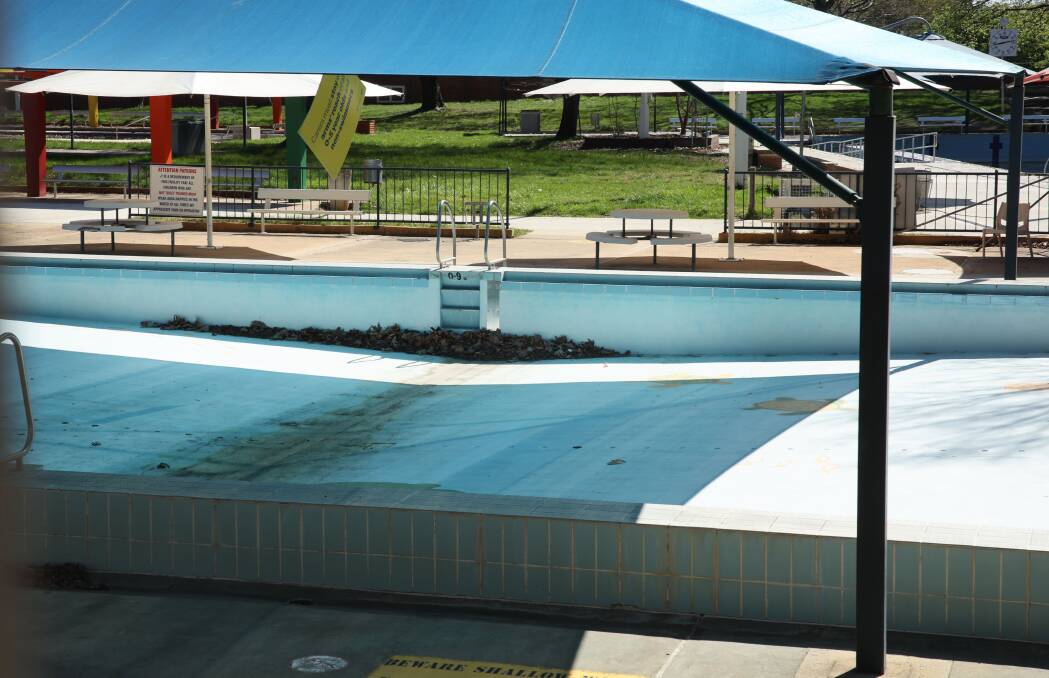 All the pools at the Dickson complex remained empty or with rainwater and leaves in them on Friday. Pictures by Gary Ramage
