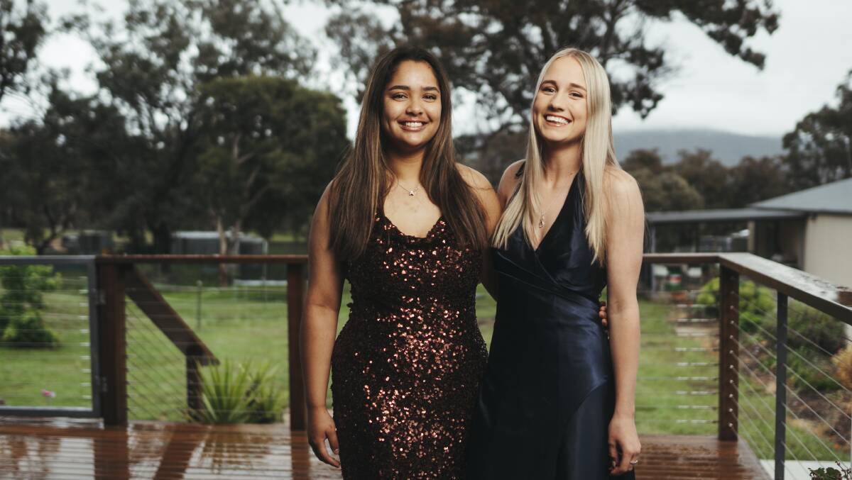 Ashlee and Kim spent the day preparing for their formal on Monday. Picture: Dion Georgopoulos
