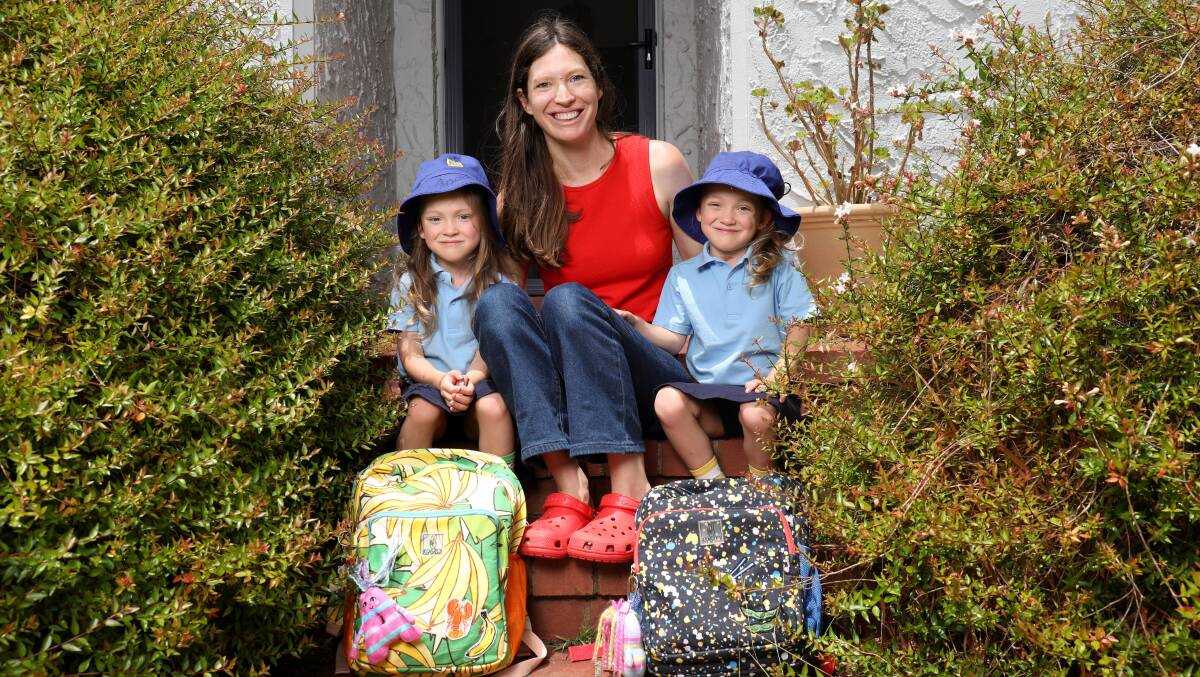 Hester Gascoigne has been making school lunches for her twin daughters, Anouk and Boë, to help them get ready for their first day of kindergarten. Picture by James Croucher