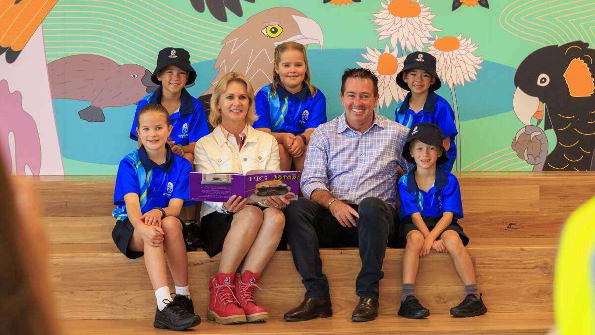 During a visit to the new Googong Public School, NSW deputy premier Paul Toole said recruitment bonuses were being used to encourage teachers to go to regional areas. Picture by Keegan Carroll