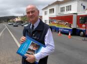 Gary Nairn on the federal election campaign trail in Bombala in 2007. Picture by Graham Tidy