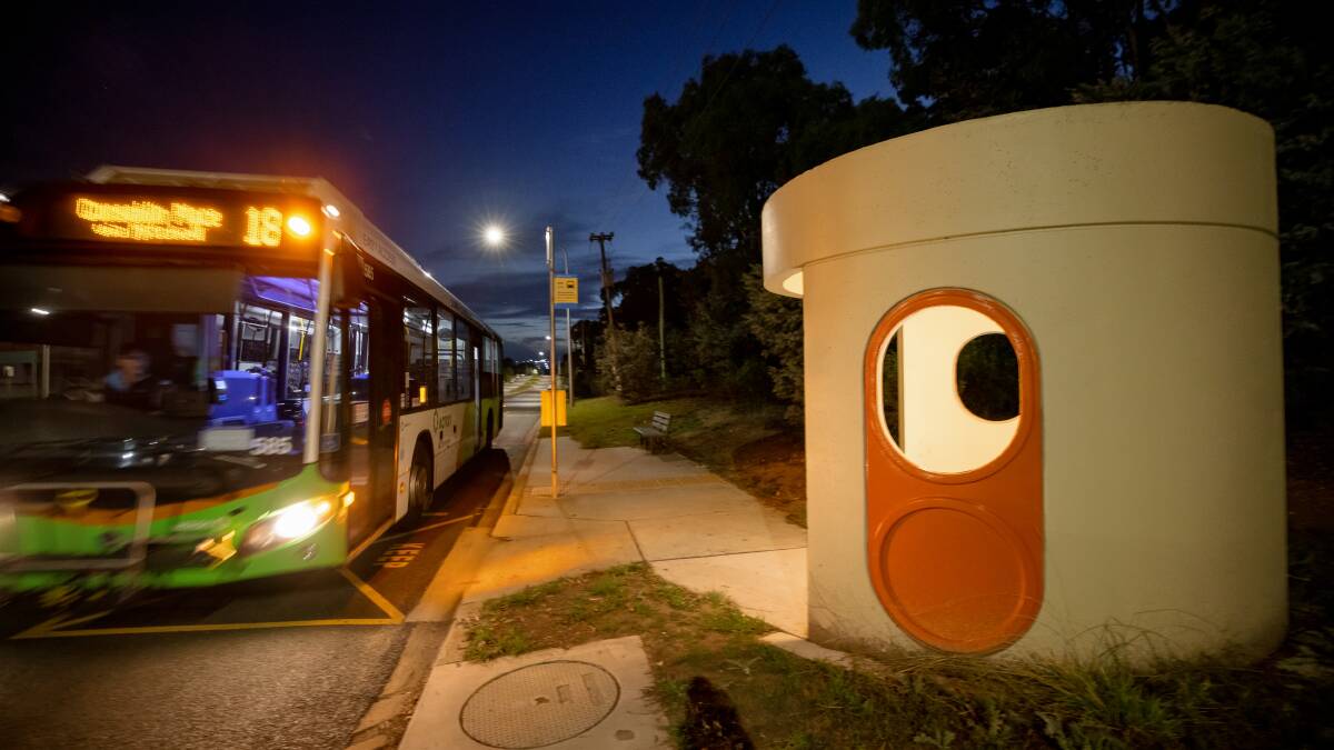 Transport Canberra will encourage flexible working arrangements with major employers to alleviate peak-hour rushes on Canberra's public transport network. Picture: Sitthixay Ditthavong