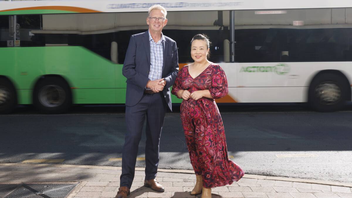 Opposition transport spokesman Mark Paron, left, and Opposition Leader Elizabeth Lee in the city interchange on Tuesday. Picture by Keegan Carroll