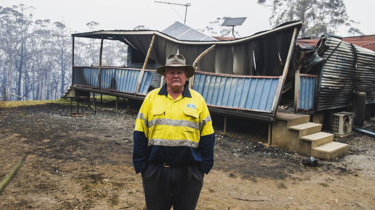 Lindsay Lavis on December 22, 2019, the day after the Tianjara fire destroyed his home. Picture: Dion Georgopoulos