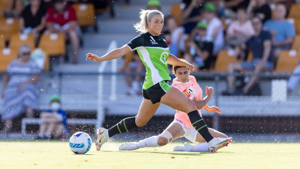 Canberra United's next match has been postponed. Picture: Sitthixay Ditthavong