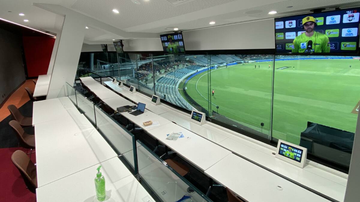 Manuka Oval's media centre was nearly deserted during Big Bash games amid border restrictions caused by a COVID-19 outbreak.