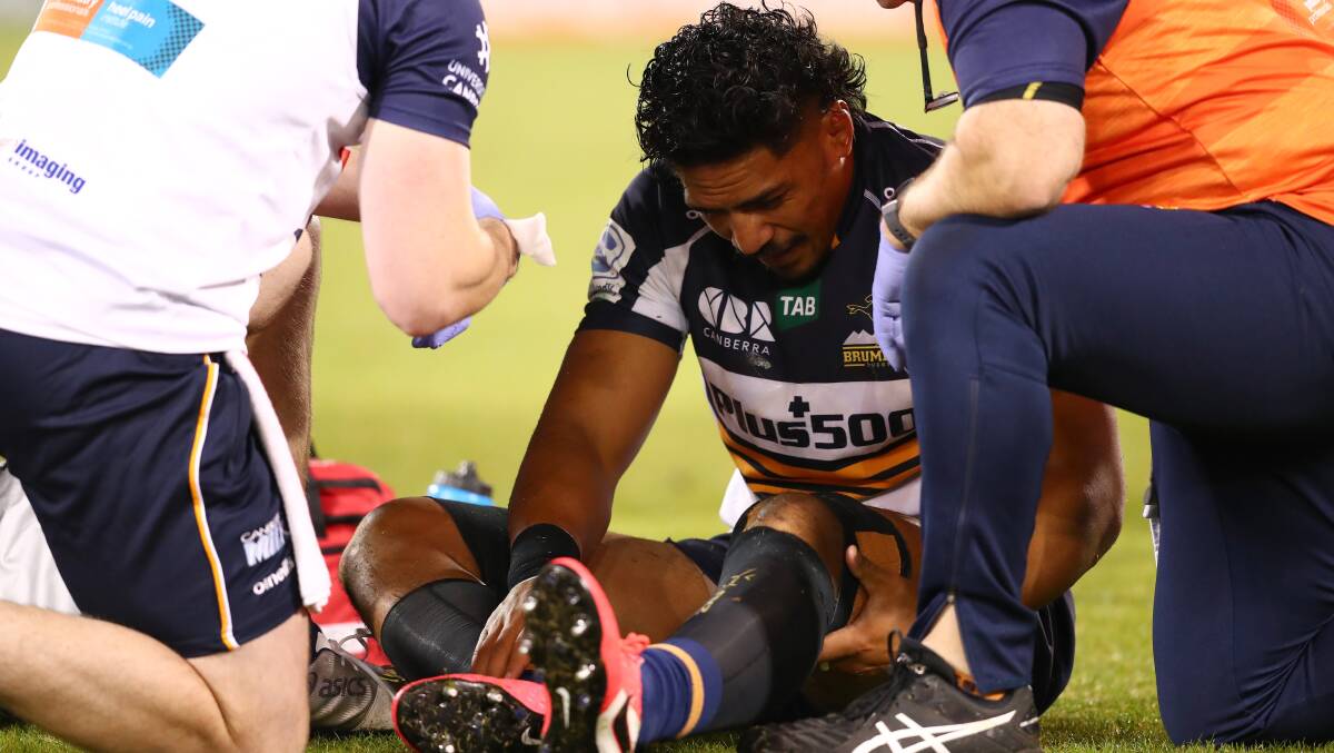 Pete Samu came off injured in the qualifying final win. Picture: Keegan Carroll