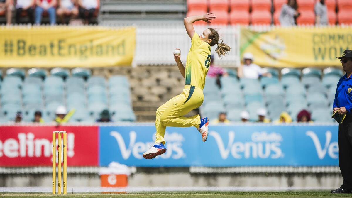 Ellyse Perry could be in a WPL franchise's sights. Picture by Sitthixay Ditthavong