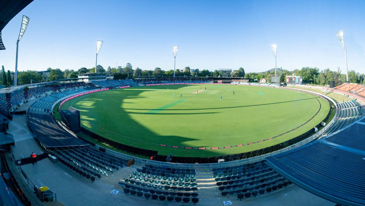 The Renegades and Heat played in an empty stadium as the BBL went behind closed doors. Picture: Elesa Kurtz