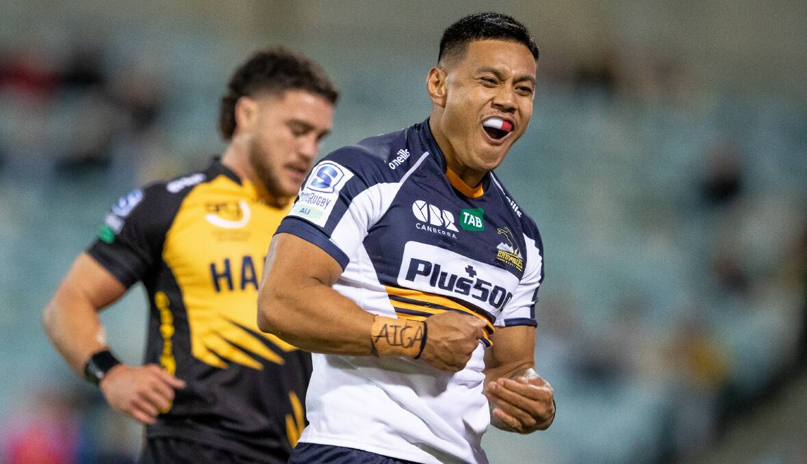 Len Ikitau played a starring role as the ACT Brumbies thrashed the Western Force in Canberra. Picture: Sitthixay Ditthavong