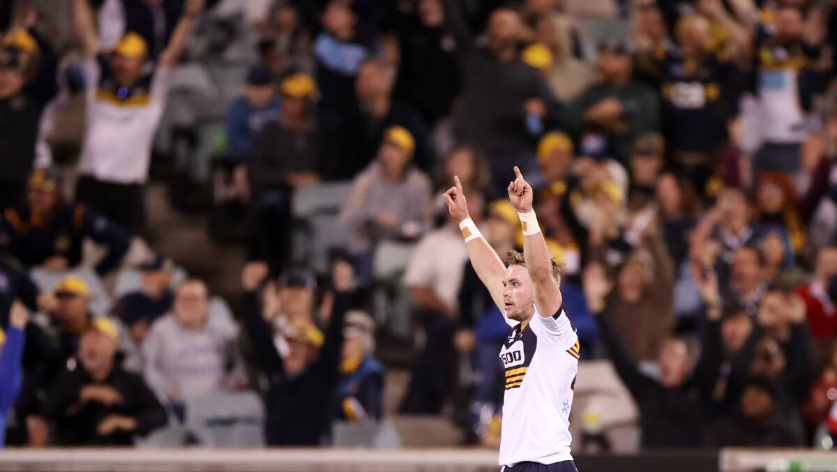 Ryan Lonergan brought Brumbies fans to their feet with a last-ditch penalty from long range. Picture: Getty