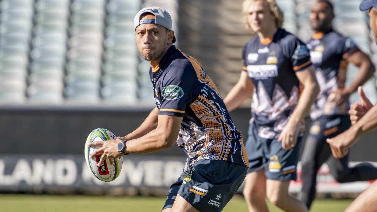 Christian Leali'ifano is poised to join Moana Pasifika for the first instalment of Super Rugby Pacific. Picture: Sitthixay Ditthavong