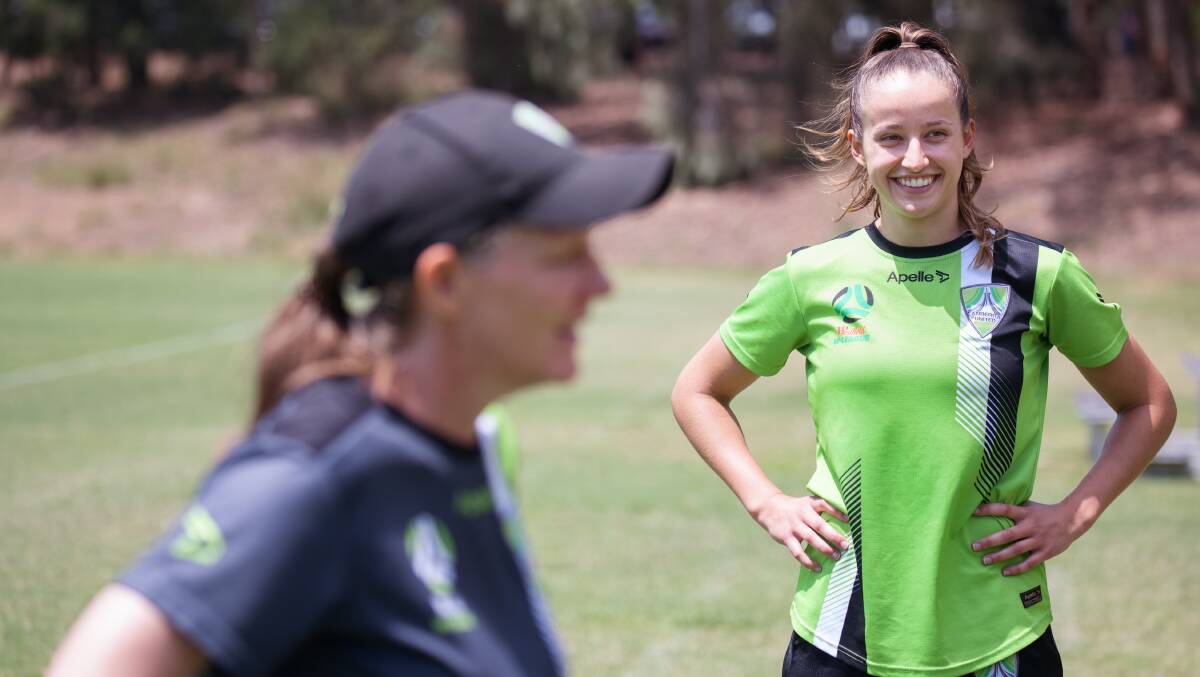 Canberra United coach Vicki Linton and Bianca Galic. Picture: Sitthixay Ditthavong