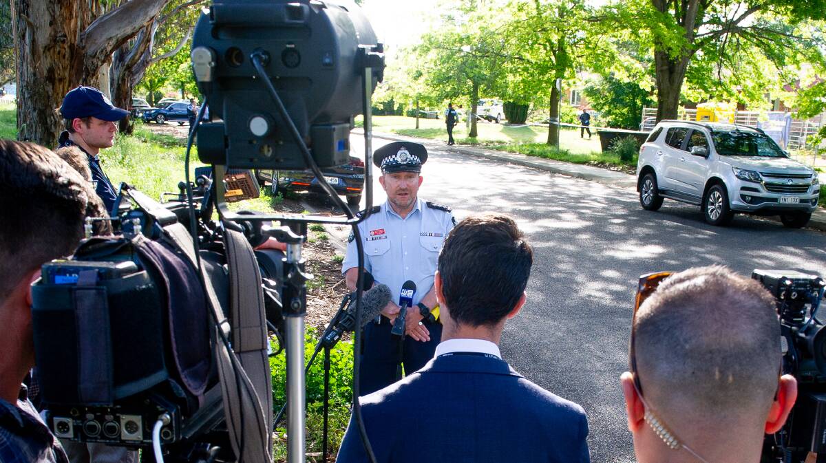 Detective Inspector Matt Reynolds speaks to media about the shooting on the day in question. Picture: Elesa Kurtz