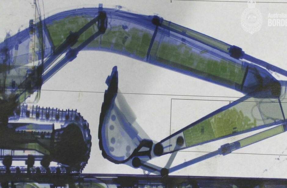 An X-ray image of the excavator with 384 kilograms of cocaine, worth an estimated $144 million, hidden inside the hydraulic arm. Picture: Australian Border Force