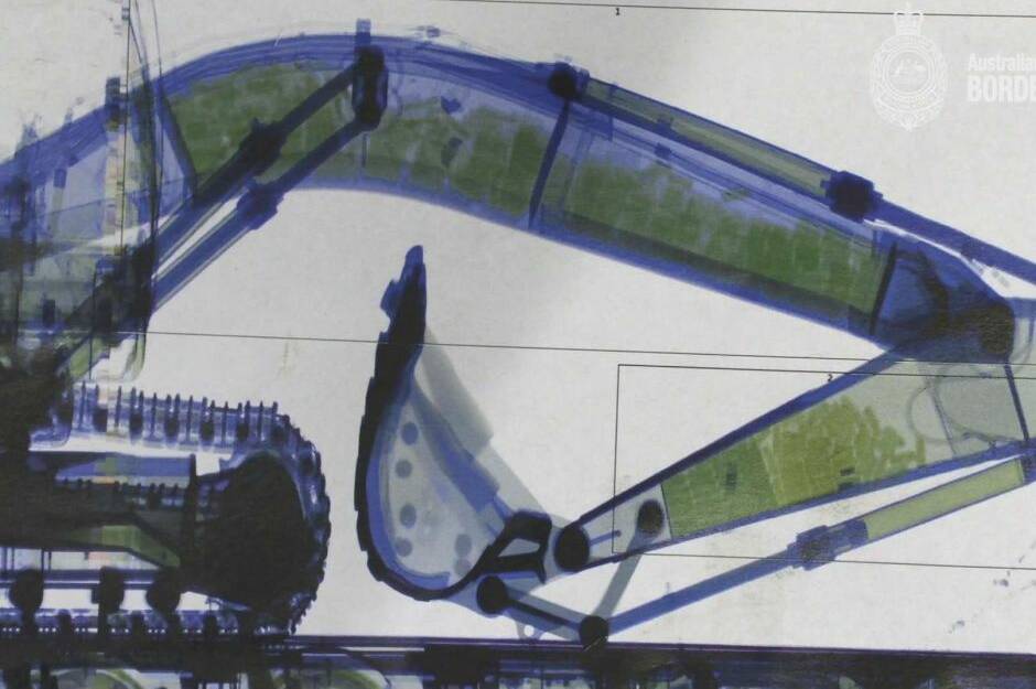 An X-ray image of the cocaine concealed within the hydraulic arm of the excavator. Picture: Australian Border Force