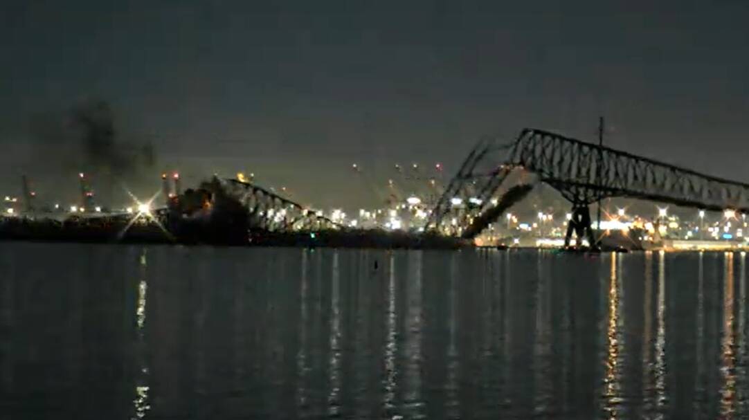 A screenshot of the collapsing bridge. Picture StreamTime Live Baltimore