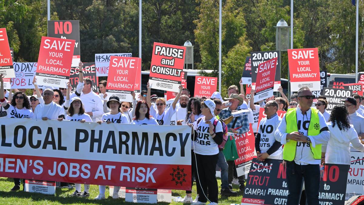 'Sack Mark Butler': Pharmacists storm Canberra protesting dispensing change