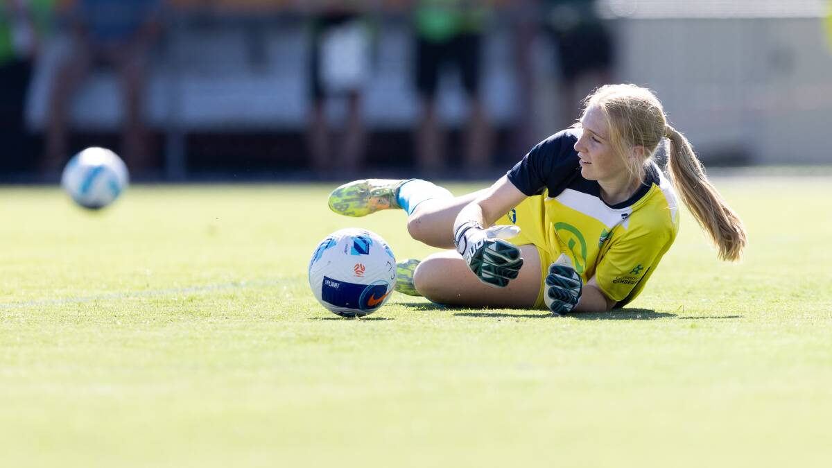 Goalkeeper Chloe Lincoln has signed with Canberra United for the remainder of the A-League Women's season. Picture: Sitthixay Ditthavong