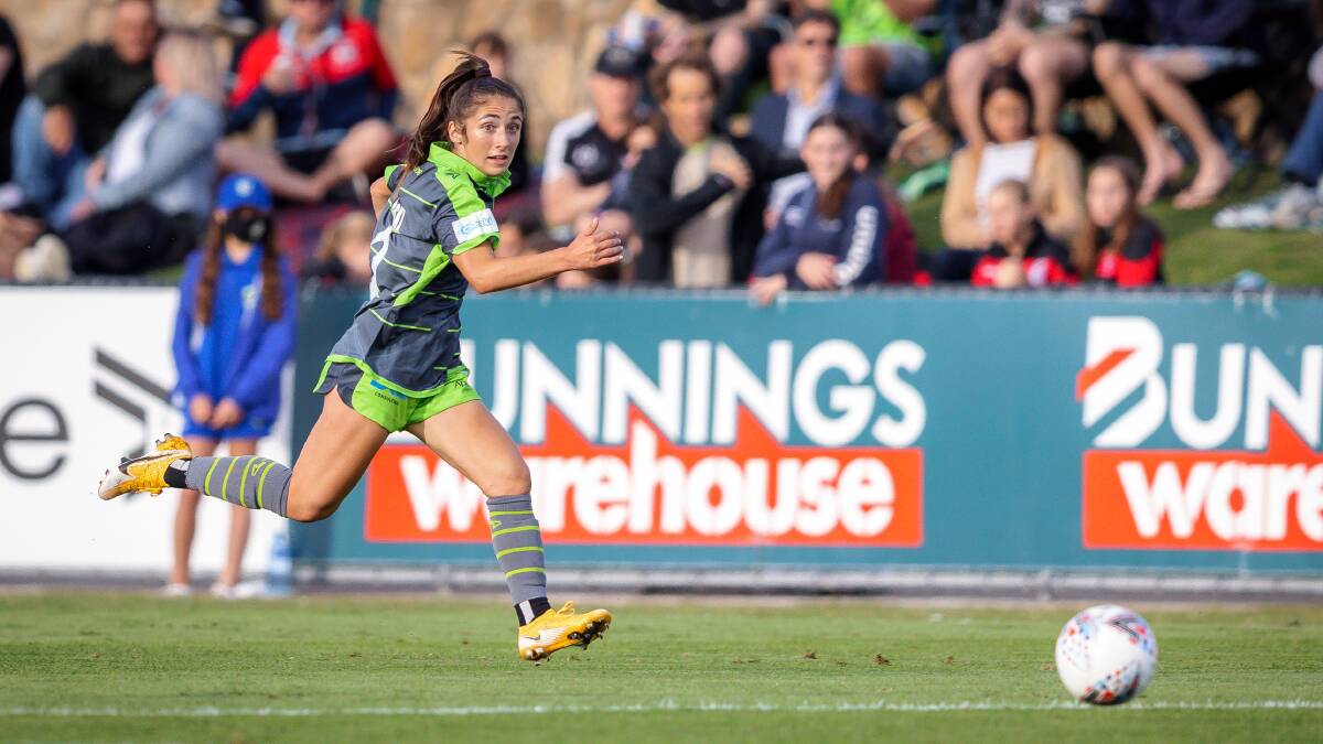 Emma Ilijoski has signed on with Canberra United for her second W-League season. Picture: Sitthixay Ditthavong