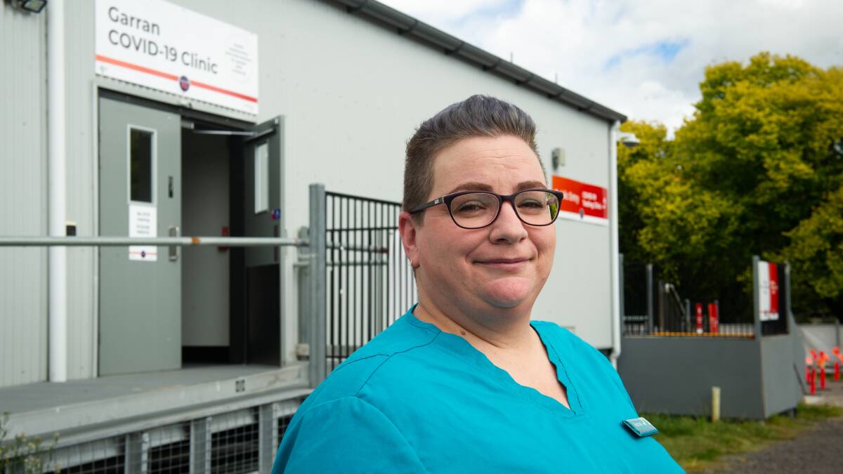 Advanced practice nurse Rachel Backhouse works at the COVID walk-in centre in Garran. Picture: Elesa Kurtz 