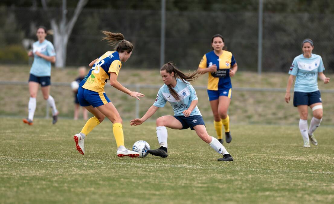 Belconnen's Maddy Whittall in action in the inaugural Challenge Cup last year. Photo Lawrence Atkin. 