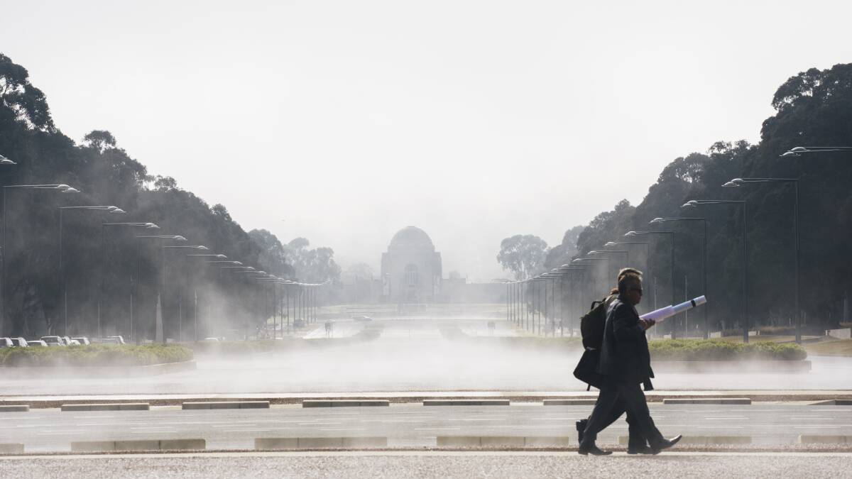 The fog has returned to Canberra in recent days. Picture: Rohan Thomson