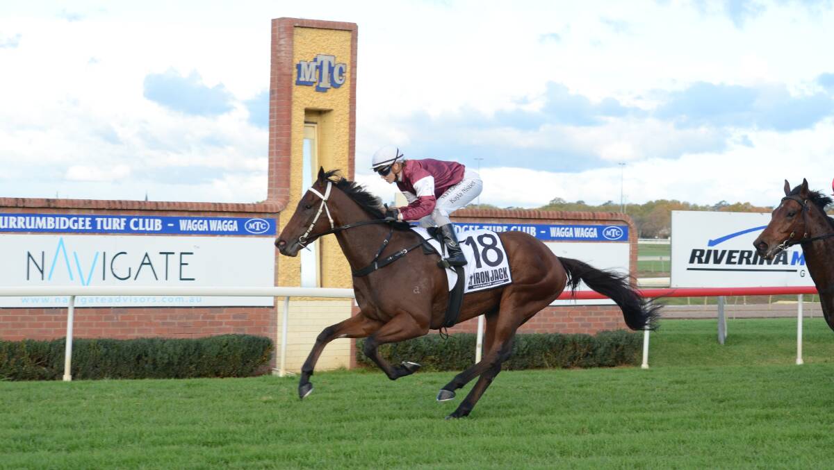 Nisbet rides Irish Songs to victory in Wagga Town Plate. Picture: Kylie Shaw - Trackpix