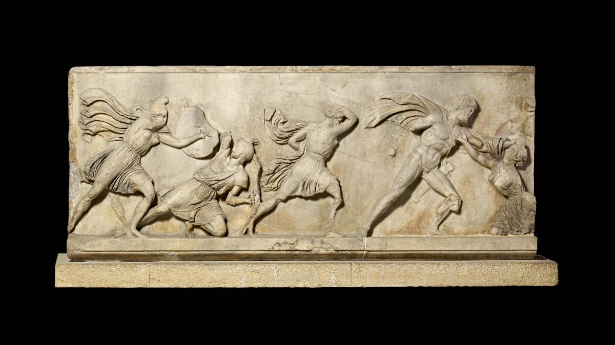 Frieze block from the tomb of King Mausolus, marble, about 350 BCE 
