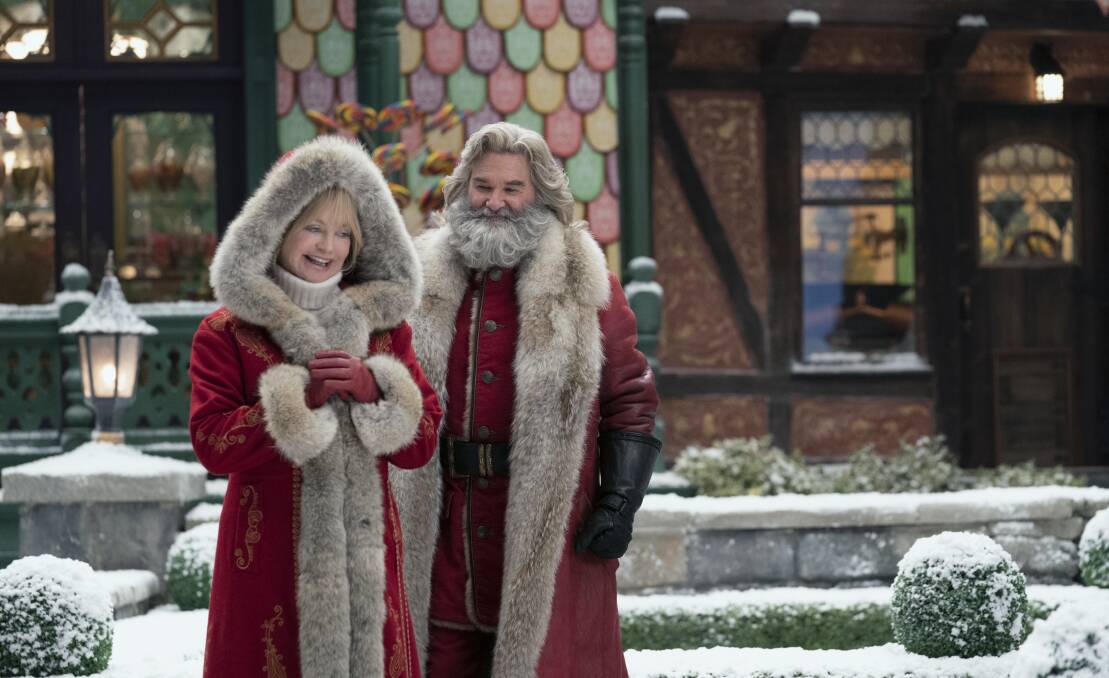 Goldie Hawn and Kurt Russell do their thing in Christmas Chronicles 2. Picture: Netflix