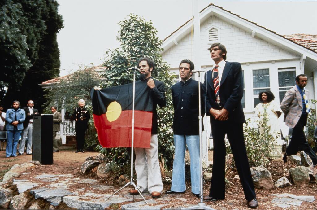 H Thomas, C Dixon, K Smith, ACT 1976. Mervyn Bishop Archive, Art Gallery of New South Wales
