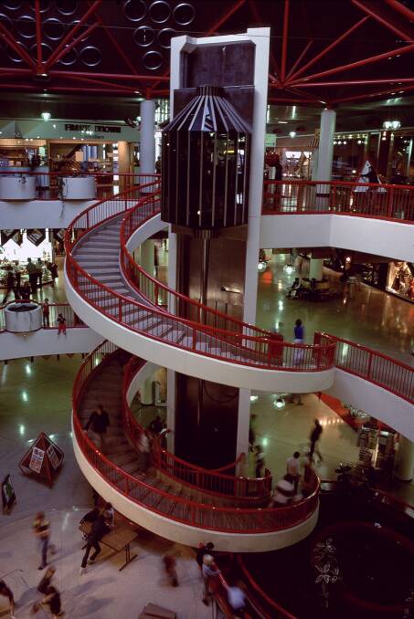 Belconnen Mall in 1980. Picture: R. Hammann, Flickr
