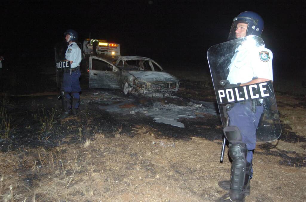 One of the cars torched during the 2005 New Year's Eve incident. Photo: Daily Liberal