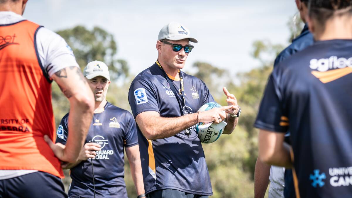 New ACT Brumbies assistant coach Ben Mowen lays down the law at training on Thursday. Picture by Karleen Minney