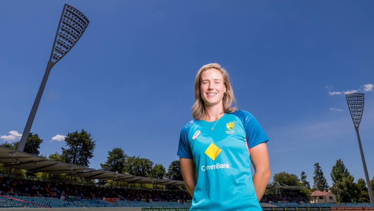 Ellyse Perry is eager for Test cricket to return to Manuka Oval. Picture by Sitthixay Ditthavong