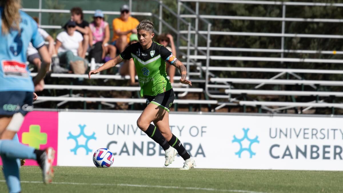 Michelle Heyman will lead Canberra United through a challenging start to the season. Picture by Elesa Kurtz