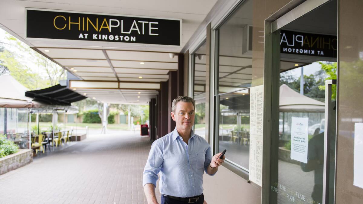 Christopher Pyne arrives to film Kitchen Cabinet in 2018. Picture by Rohan Thomson