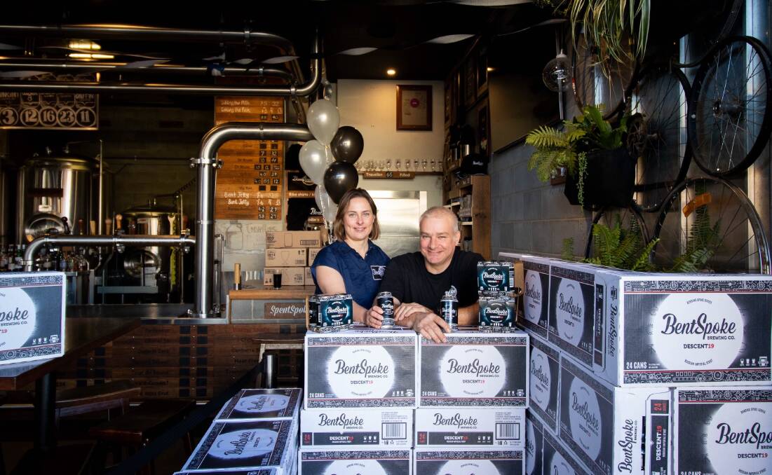 Tracy Margrain and Richard Watkins at the BentSpoke Brewpub, with the Descent 21 stout. Picture: Supplied