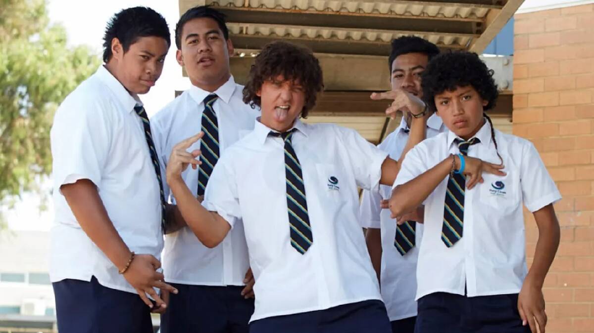 Chris Lilley, centre, as Jonah from Tonga. Picture courtesy ABC iview.