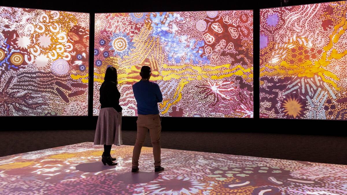 Experiencing Indigenous art in a multi-sensory way