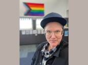 On Wednesday, Hannah Gadsby shared a selfie on Facebook she took at the school she ran away from "full of shame". 