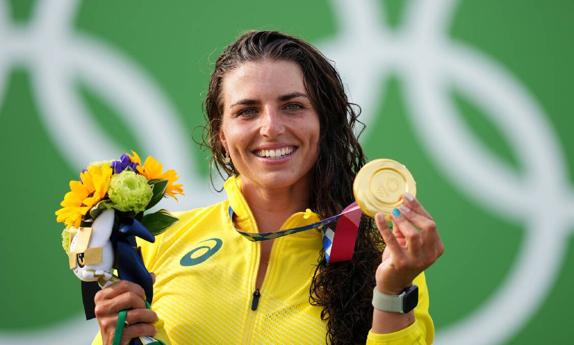 Jess Fox had Australia on its feet on Thursday after winning gold in the womens canoe C1 final. Picture: AAP 